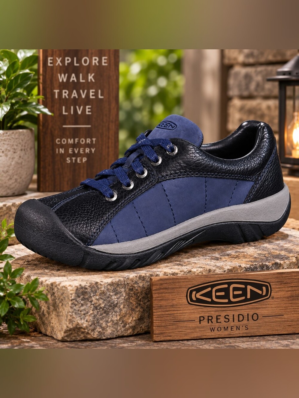 KEEN Presidio Women’s Leather Walking Shoes – Naval Academy/Dark Navy – NIB